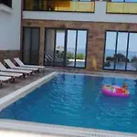 Luxury Golden 3 Appartement *